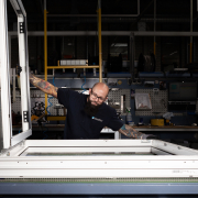 GevelNed Kunststof Kozijnen fabriek - maatwerk Select Windows kozijnen